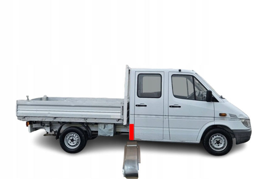 copy of MERCEDES SPRINTER 1995 - 2006 Naroże tylne kabiny dubel kabina (doka) LEWE